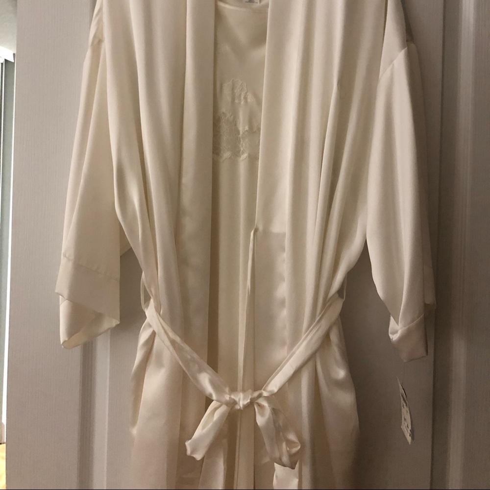 Christian Dior match gown lingerie set